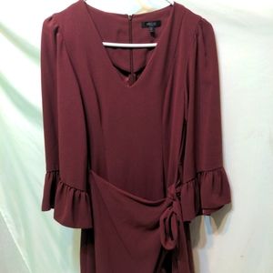 Drew burgundy vee neck tie and zip ruffle dress size X small